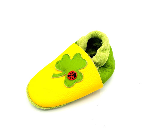 Krabbelschuh Kleeblatt